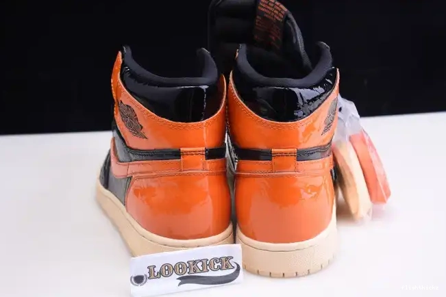 555088-028 - Backboard Air 3.0 1 High Retro Shattered Jordan 0426